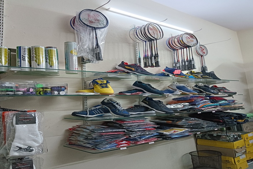 outdoor sports equipment dealers