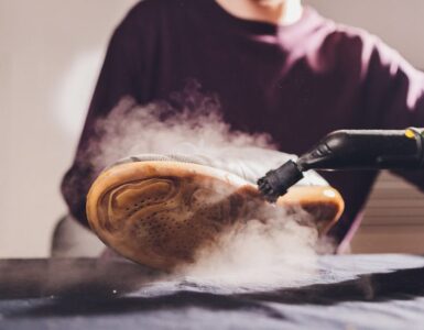 deep shoe cleaning