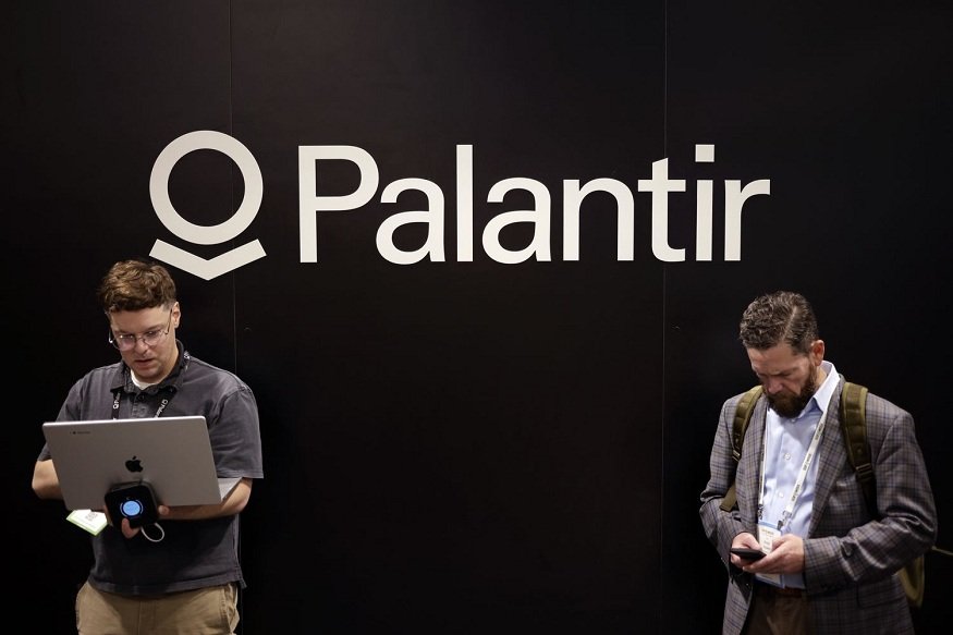 Palantir shares